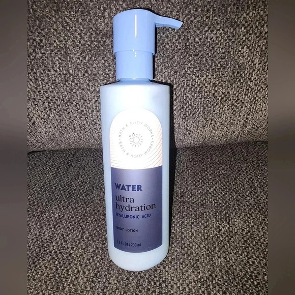 Bath and Body Works Ultra Hydration Bundle - Picture 5 of 5